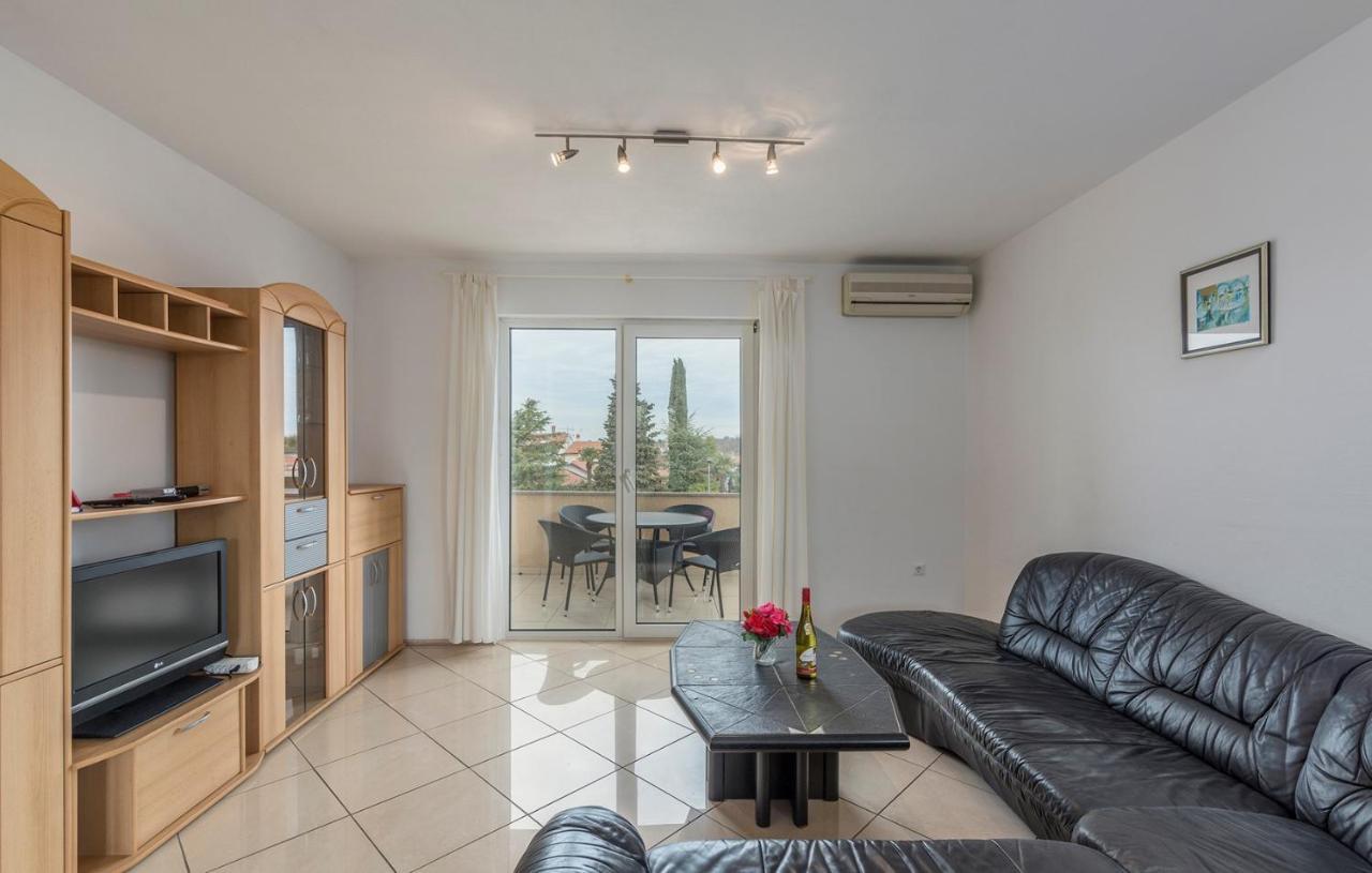 Apart Residence Leko Poreč Buitenkant foto